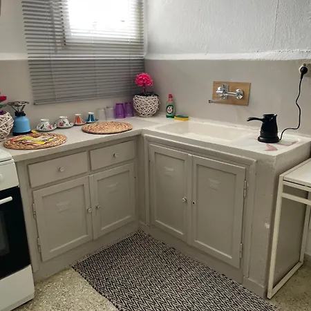 Apartment στη νεάπολη-λαρισας *